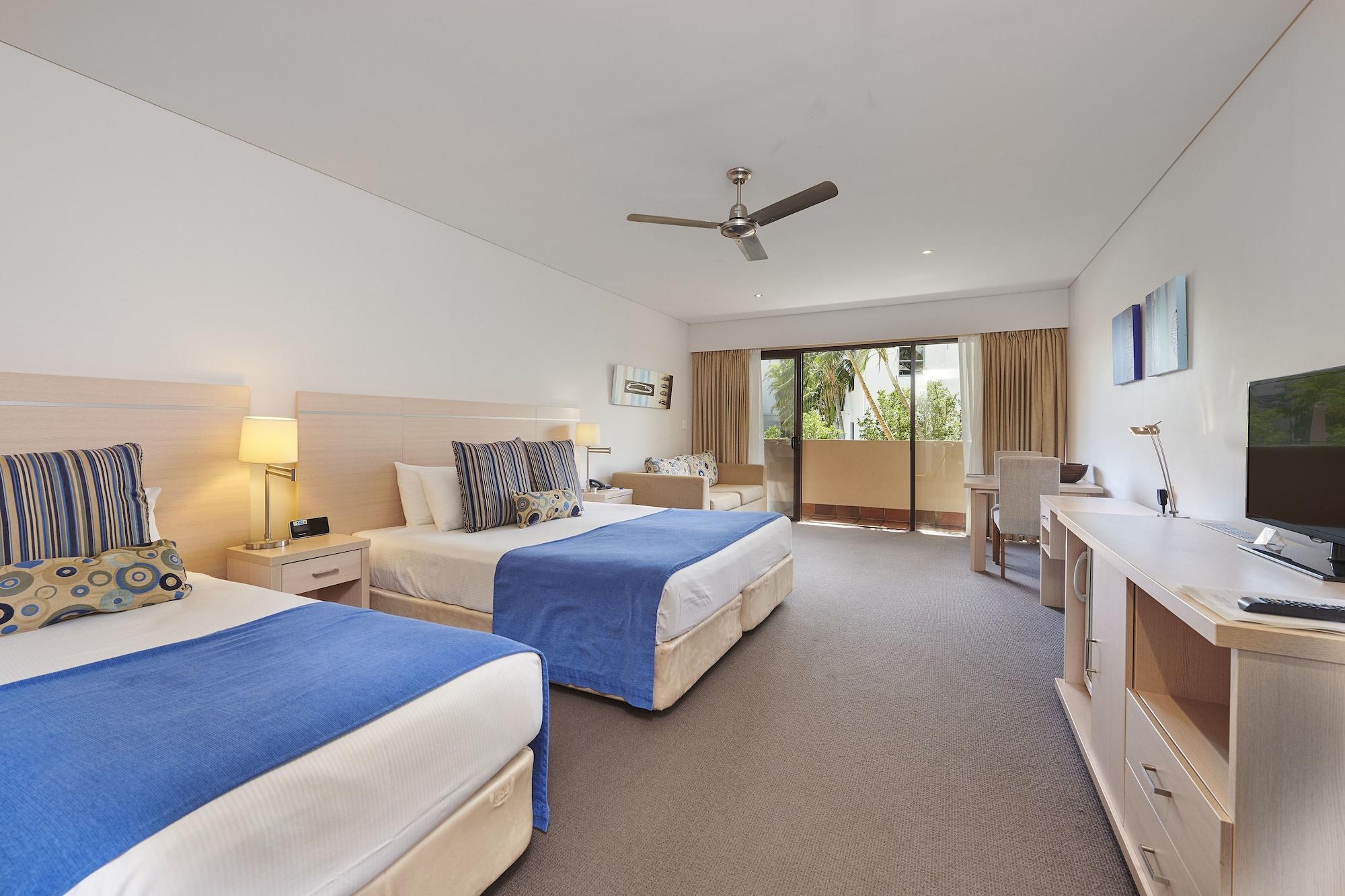 Waves Byron Bay Hotel Екстериор снимка