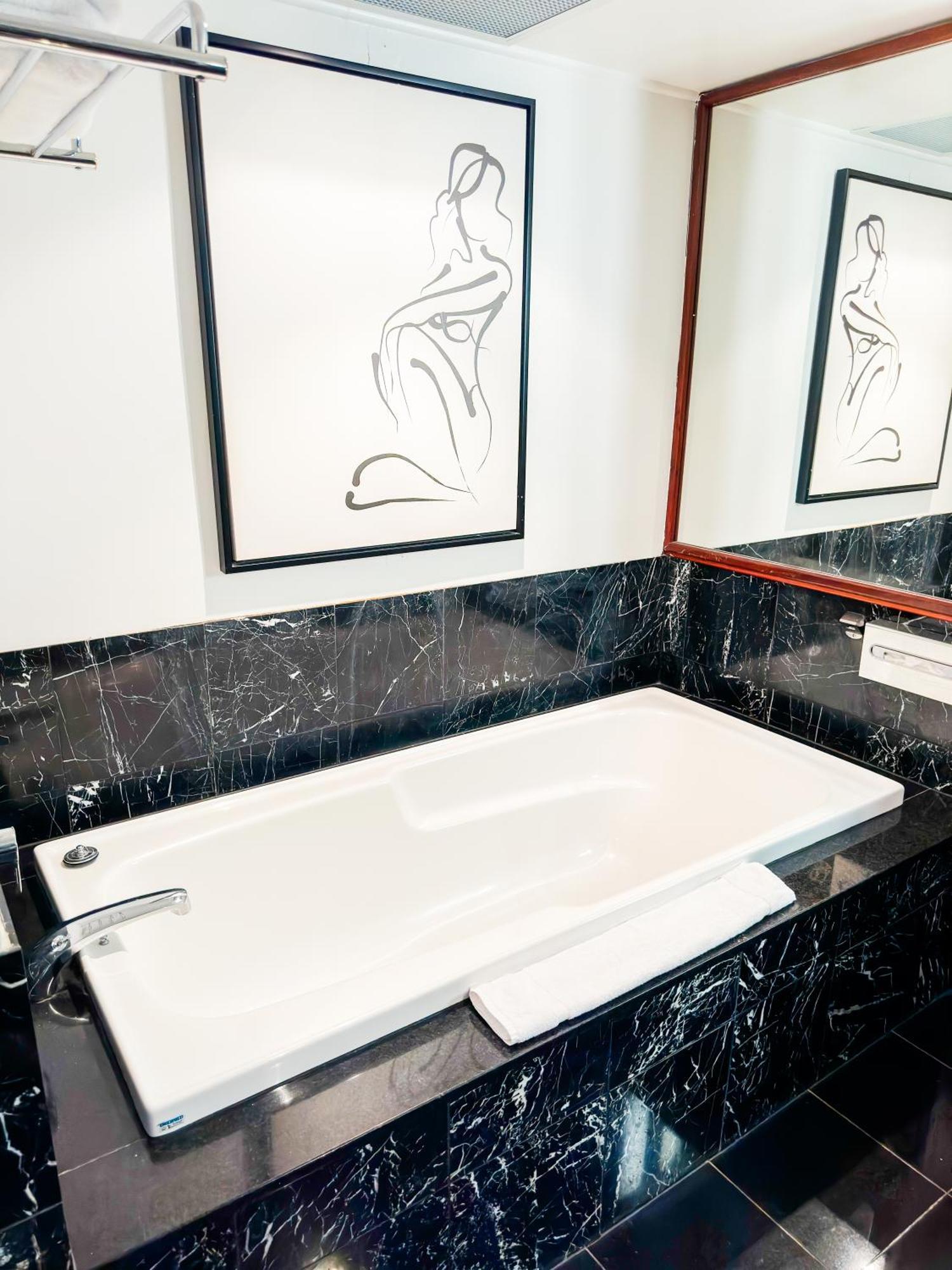 Waves Byron Bay Hotel Екстериор снимка