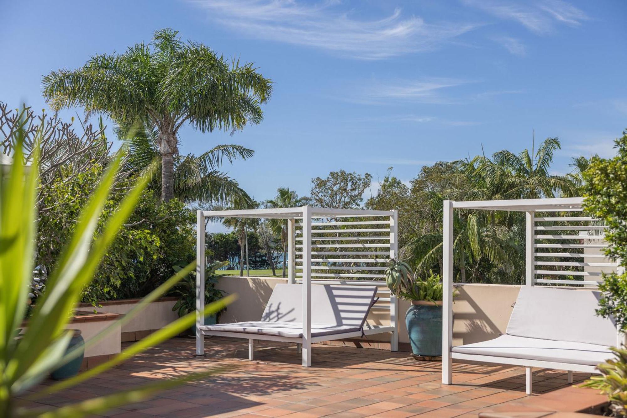 Waves Byron Bay Hotel Екстериор снимка